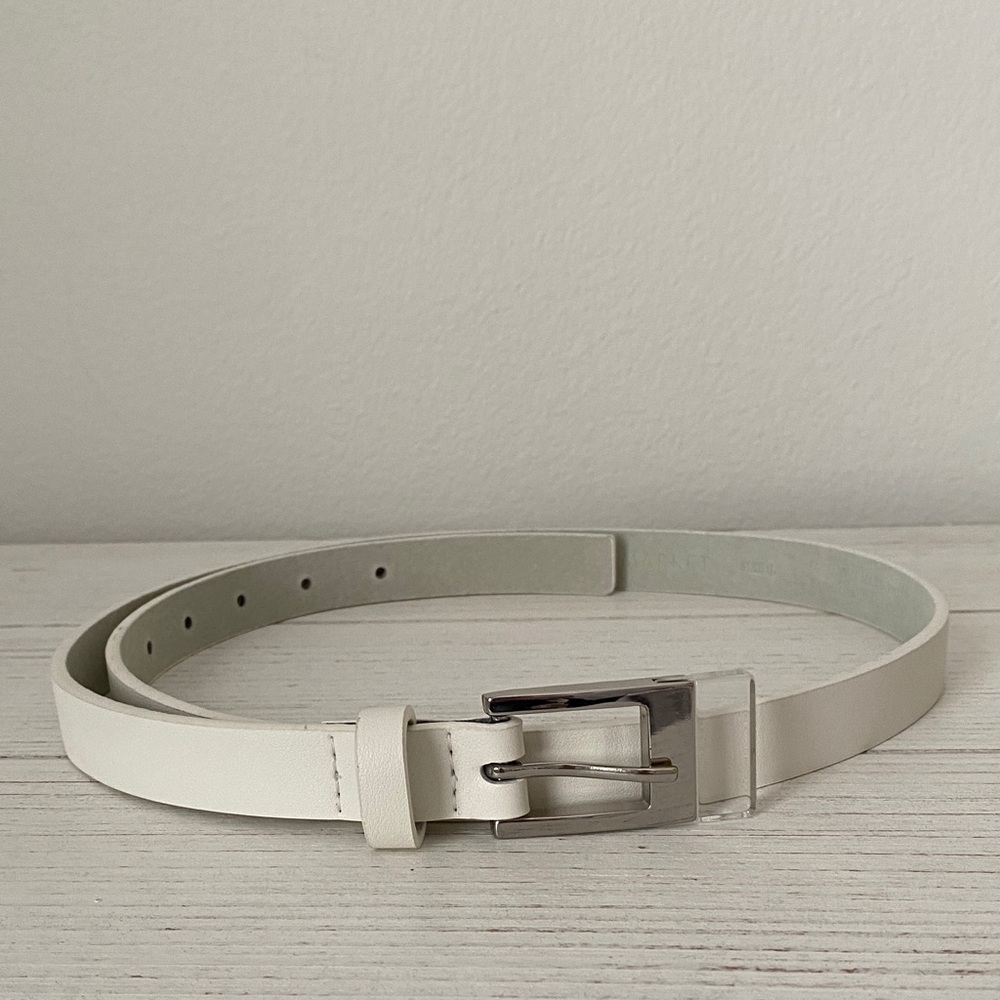 White House Black Market White Belt with Silver Buckle